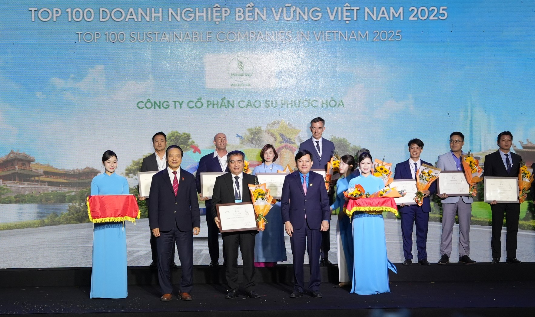 13 đơn vị thành viên VRG được vinh danh Doanh nghiệp Bền vững Việt Nam năm 2025