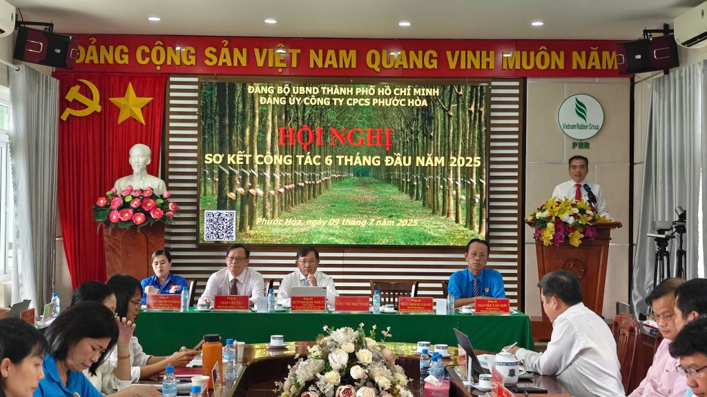 Cao su Phước Hòa đồng bộ các giải pháp hoàn thành vượt chỉ tiêu được giao
